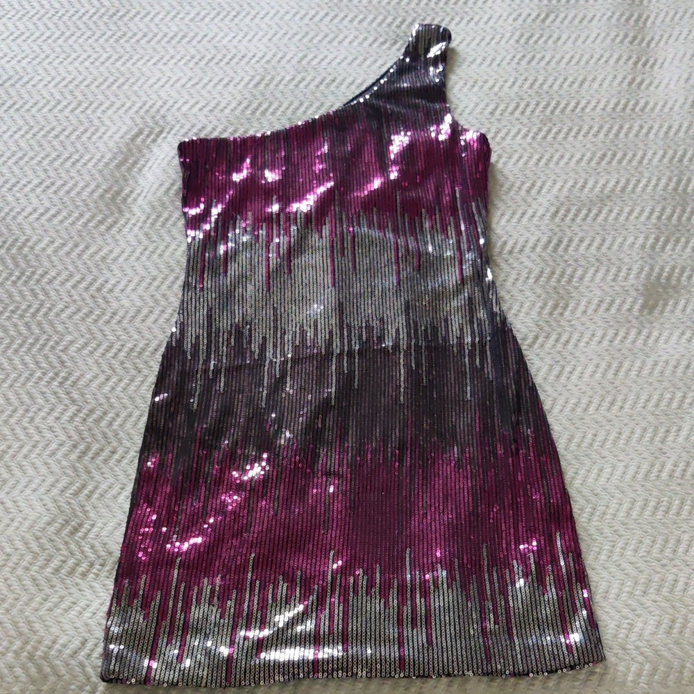 Excellent Condition One Shoulder Sequin Dress Siz… - image 1